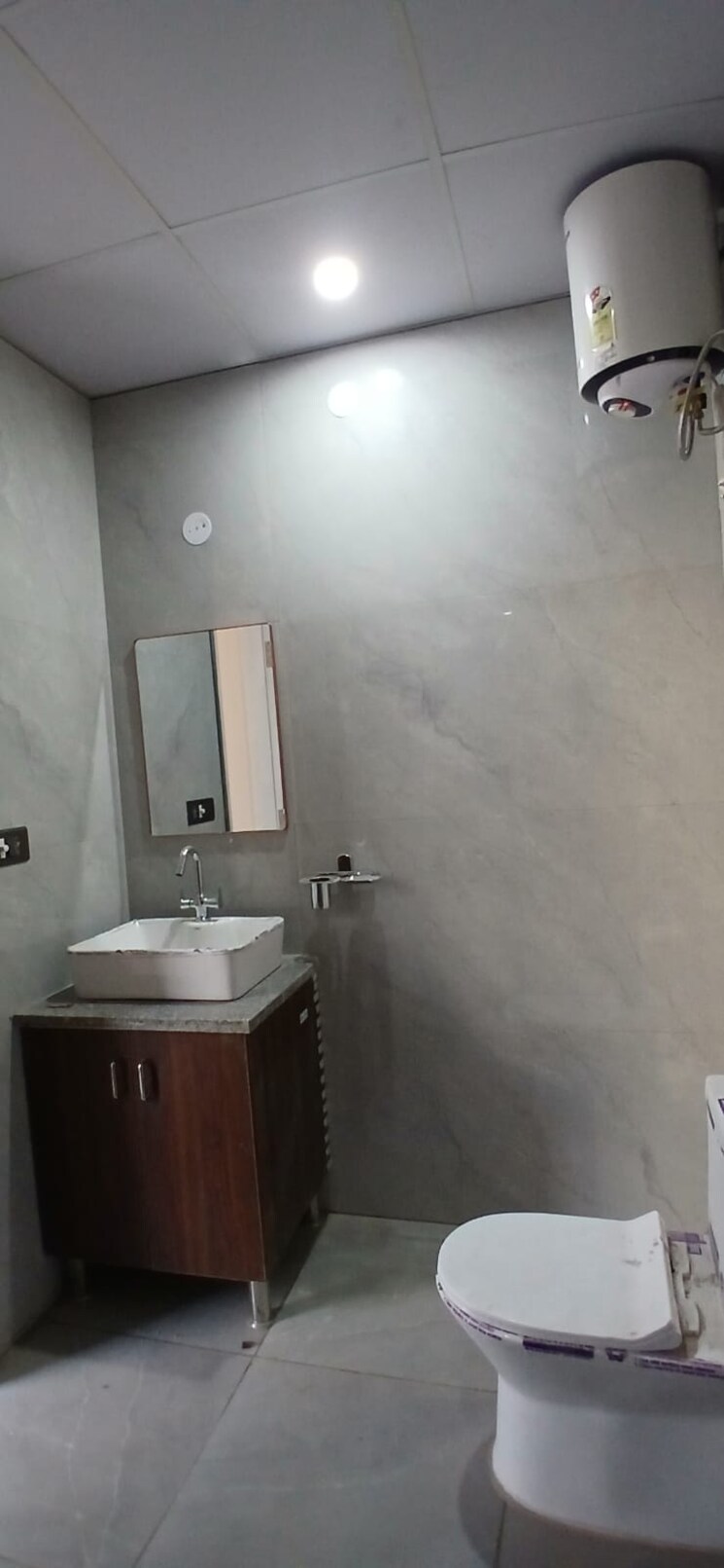 Bathroom, sector 30 2 Bedroom 1369 Sq.Ft. Builder Floor In Sector 30 Gurgaon 9749635