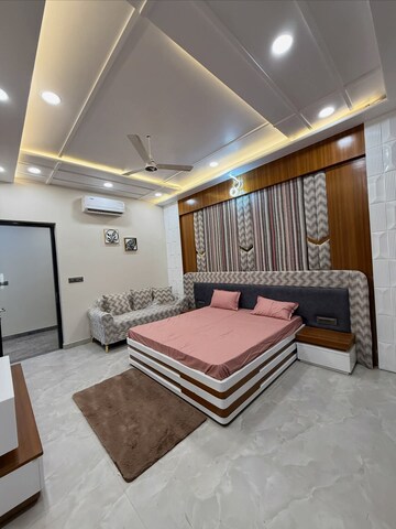 Bedroom in 5 BHK Independent House at Dhawas – for Sale