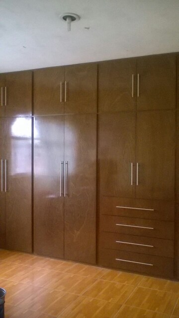 Room in  Pg at Viram Khand – for Rent