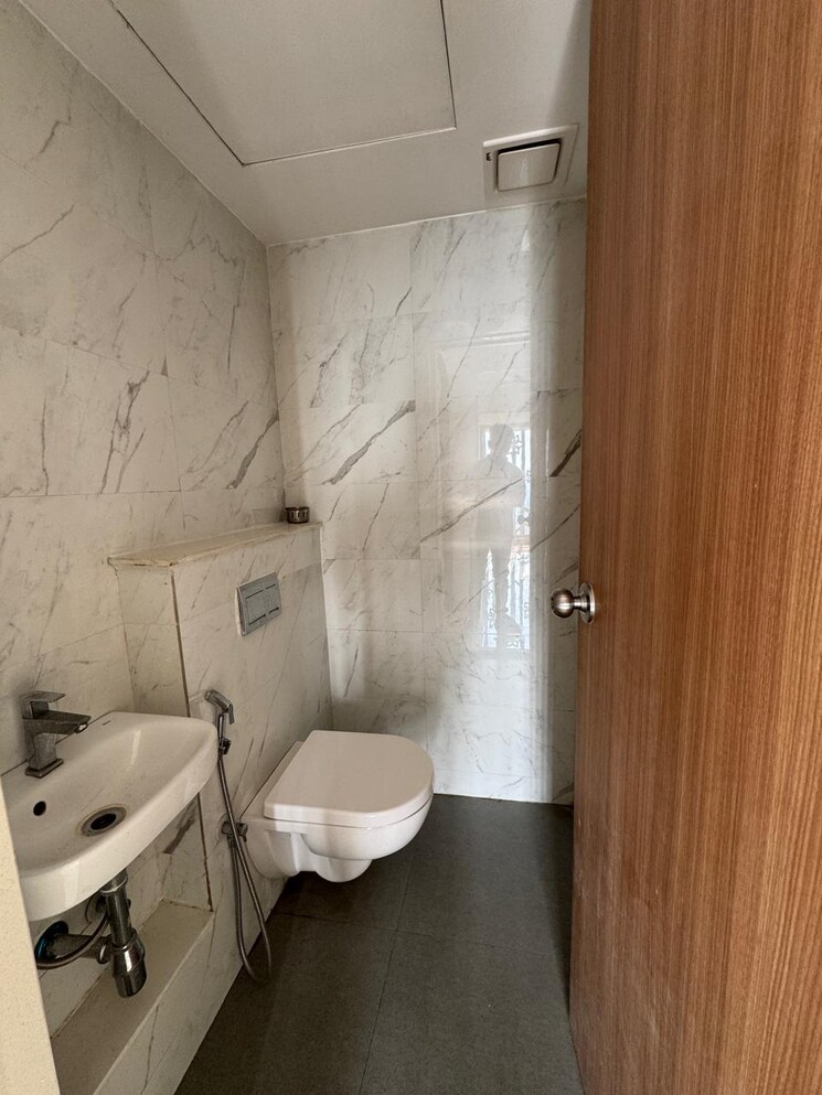 Bathroom, lodha-codename-premier 1 Bedroom 444 Sq.Ft. Apartment In Dombivli East Thane 9749727