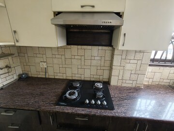 Furnished Amenities in 3.5 BHK Builder Floor at SS The Lilac, Sector 49 – for Sale