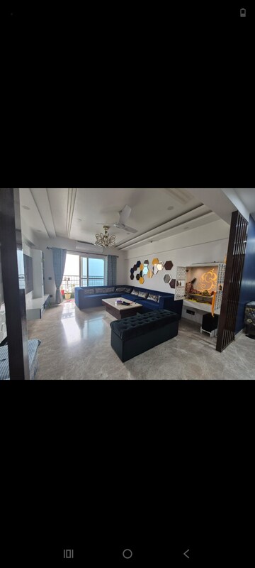 3 BHK Apartment For Rent in Mahagun Mezzaria, Sector 78
