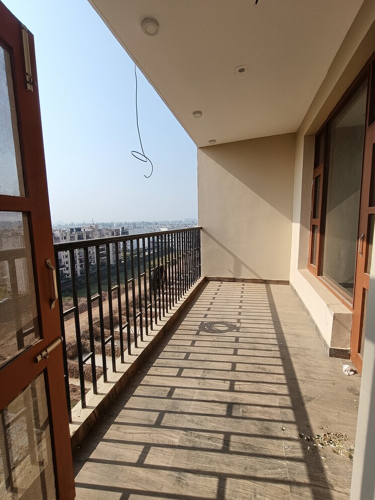 Balcony, bcl-chinar-homes 3 Bedroom 2160 Sq.Ft. Apartment In Dhakoli Zirakpur 9749830