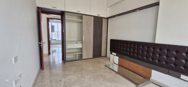 Room, benchmark-solus 4 Bedroom 2000 Sq.Ft. Apartment In Bandra West Mumbai 9749829