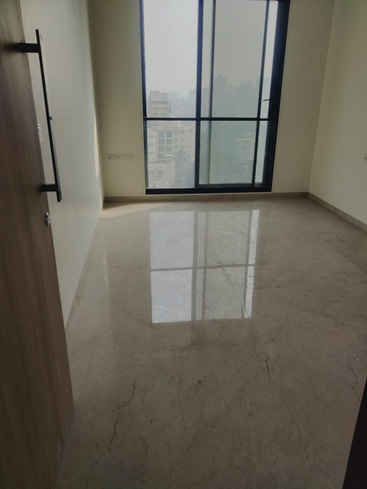 Room, benchmark-solus 4 Bedroom 2000 Sq.Ft. Apartment In Bandra West Mumbai 9749829