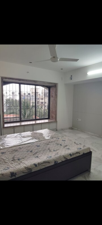 Bedroom in 4 BHK Apartment at Joanna Villa, Bandra West – for Rent