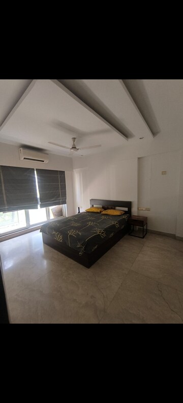 Bedroom in 3 BHK Apartment at Vijay Golden Peak, Khar West – for Rent