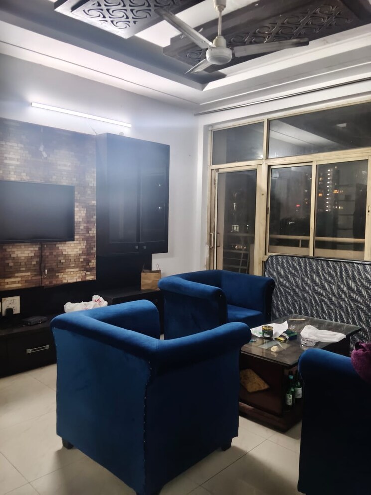 Living Room, gomti nagar 3 Bedroom 1890 Sq.Ft. Apartment In Gomti Nagar Lucknow 9749883