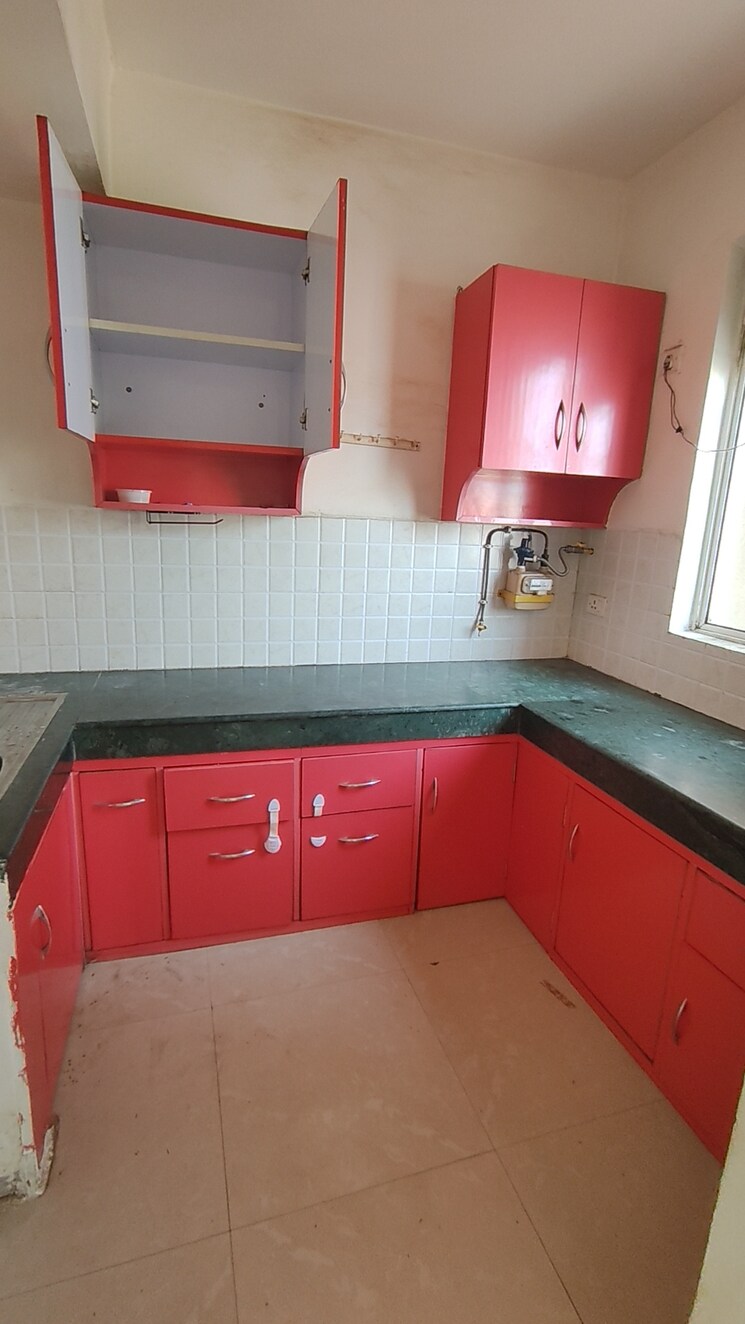 Kitchen, jaypee-greens-kosmos 3 Bedroom 1280 Sq.Ft. Apartment In Sector 134 Noida 9749912