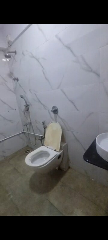 Bathroom in 2 BHK Apartment at Chembur – for Rent