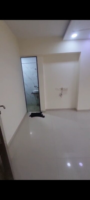 Room in 2 BHK Apartment at Chembur – for Rent