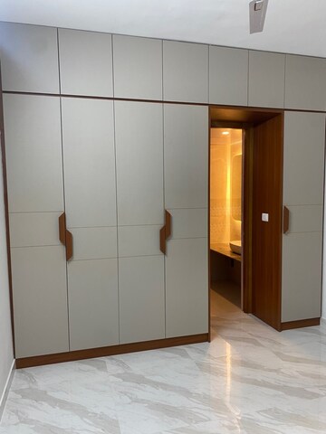 Room in 2 BHK Apartment at Concorde Auriga, Kr Puram – for Rent