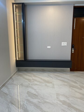 Room in 2 BHK Apartment at Concorde Auriga, Kr Puram – for Rent