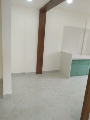 Room in 2 BHK Apartment at Mhalgi Nagar – for Rent
