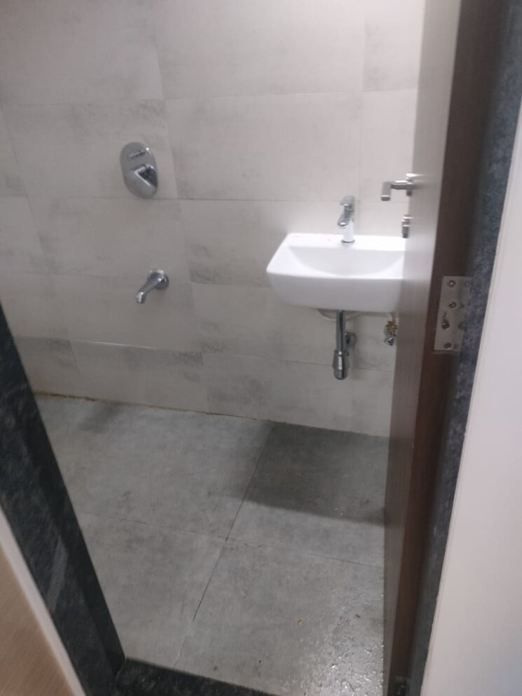 Bathroom, bramhacorp-smart Studio 300 Sq.Ft. Apartment In Wadgaon Sheri Pune 9749993