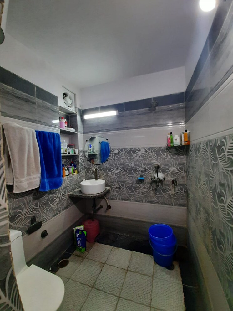  Parking, swastik-apartments-rajendra-nagar 3 Bedroom 1305 Sq.Ft. Builder Floor In Rajendra Nagar Ghaziabad 9750069