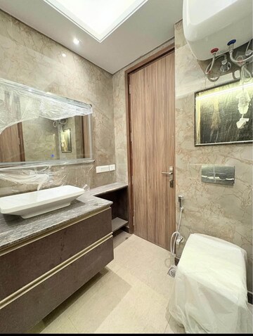 Bedroom in 4 BHK Builder Floor at Ansal API Esencia, Sector 67 – for Sale