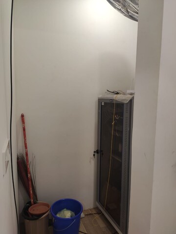 Furnished Amenities in  Office Space at Sair Elite, Cunningham Road – for Rent