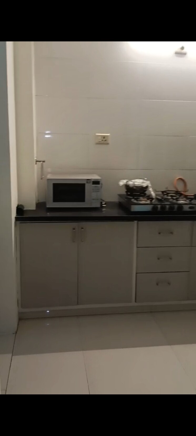 Kitchen, sun-aspire 2.5 Bedroom 1250 Sq.Ft. Apartment In Bopal Ahmedabad 9750082