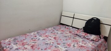 Room in 2 BHK Apartment at Puranik City, Kasarvadavali – for Rent