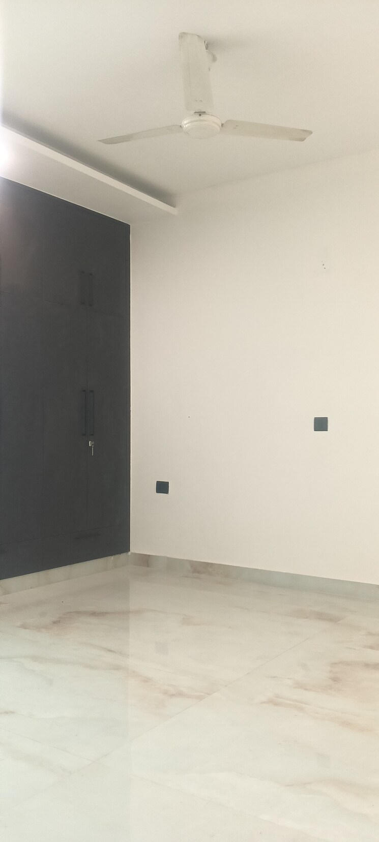 Room, kailash colony 4 Bedroom 2500 Sq.Ft. Builder Floor In Kailash Colony Delhi 9750119