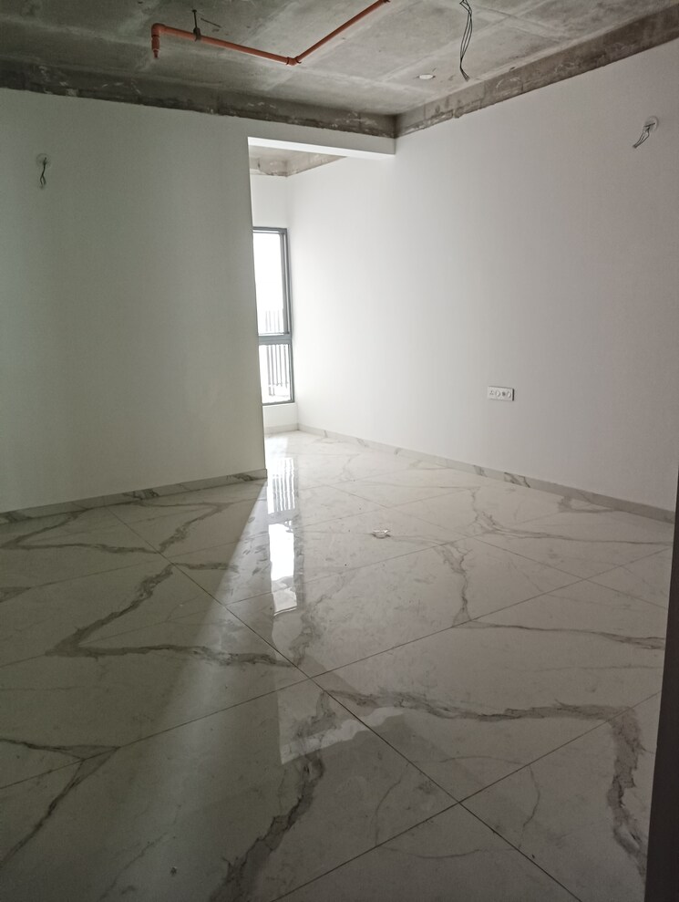 Room, dsr-the-classe 4 Bedroom 3939 Sq.Ft. Apartment In Narsingi Hyderabad 9750138