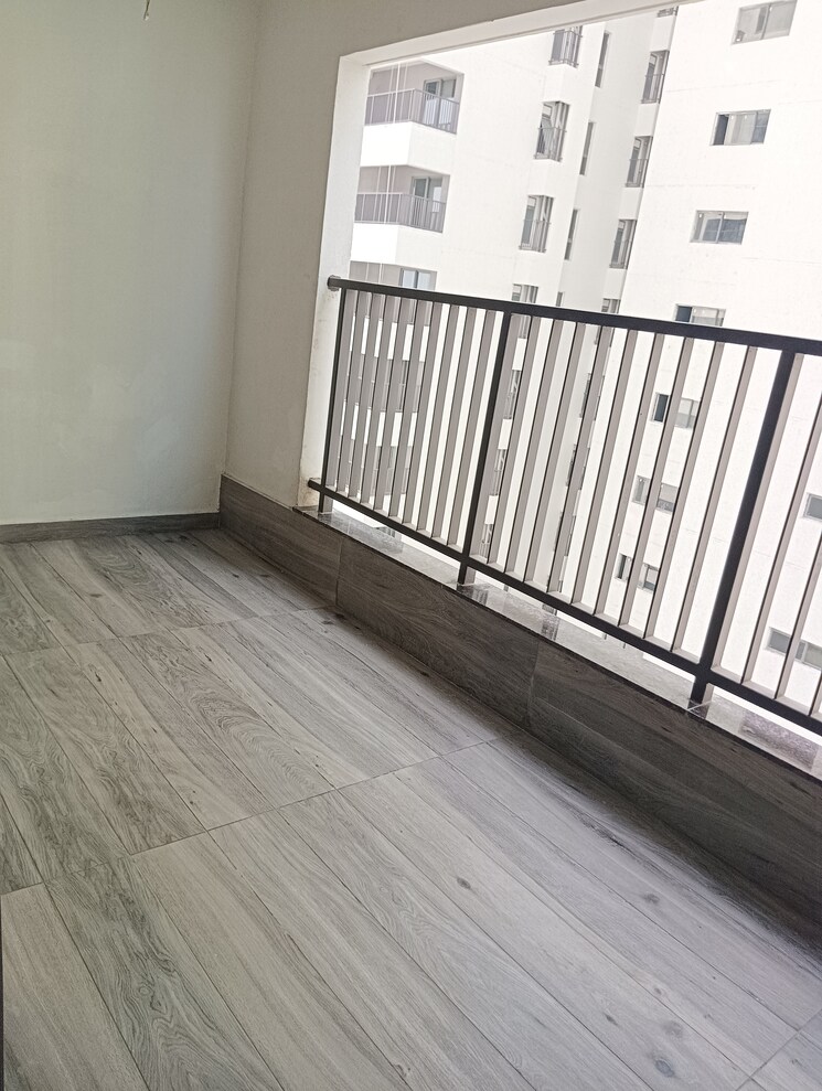 Balcony, dsr-the-classe 4 Bedroom 3939 Sq.Ft. Apartment In Narsingi Hyderabad 9750138