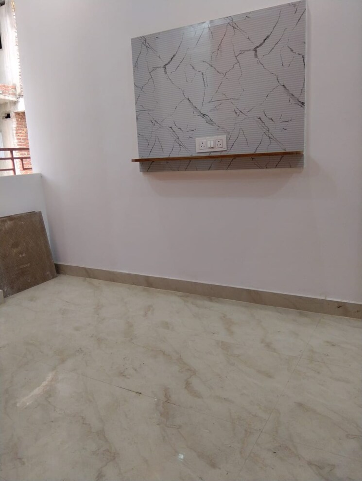 Room, sunshine-apartments-sector-73 2 Bedroom 1105 Sq.Ft. Apartment In Sector 73 Noida 9750165