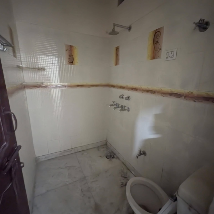 Bathroom, sector 23 2 Bedroom 360 Sq.Ft. Builder Floor In Sector 23 Gurgaon 9750281