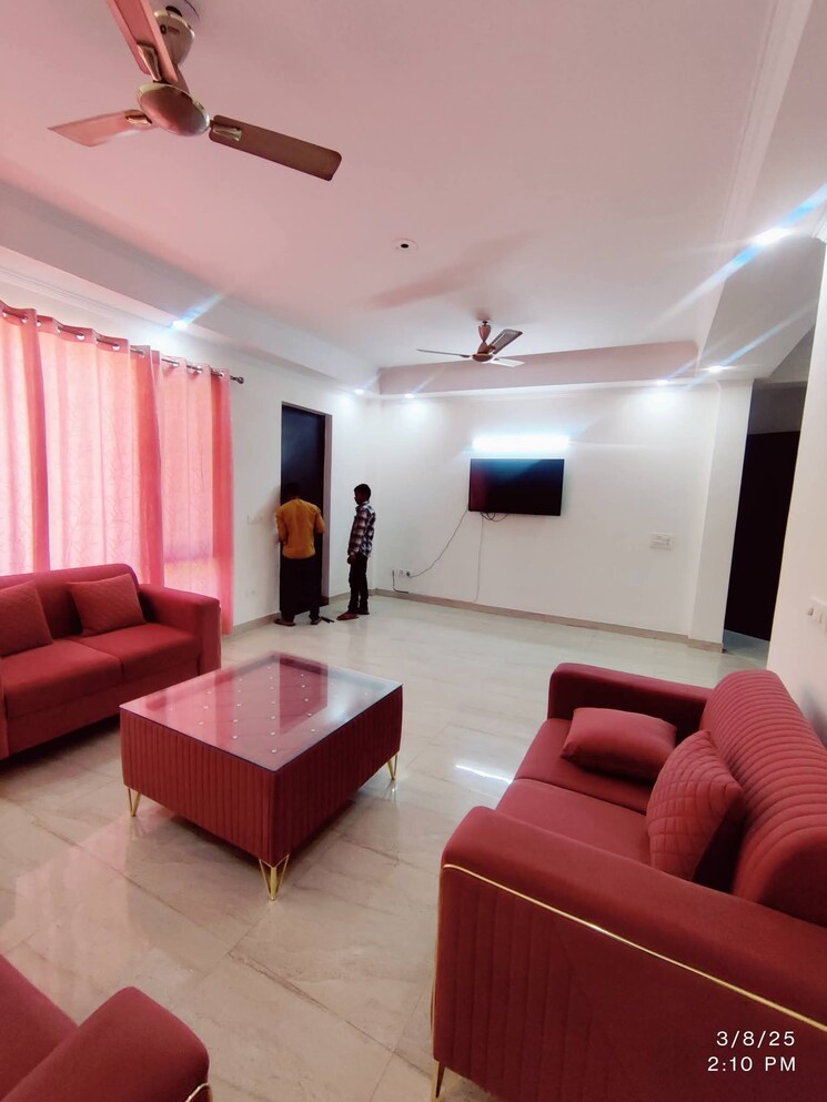 Living Room, sector 40 3 Bedroom 2200 Sq.Ft. Builder Floor In Sector 40 Gurgaon 9750340