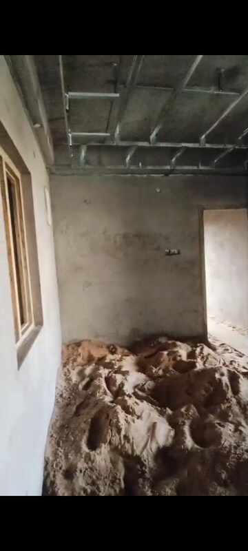 Furnished Amenities in 2 BHK Apartment at Sujatha Nagar – for Sale