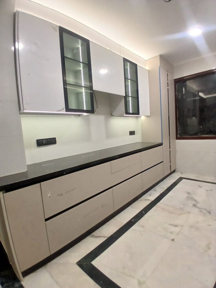 Kitchen, unitech-south-city-1 3 Bedroom 2200 Sq.Ft. Builder Floor In South City 1 Gurgaon 9750405