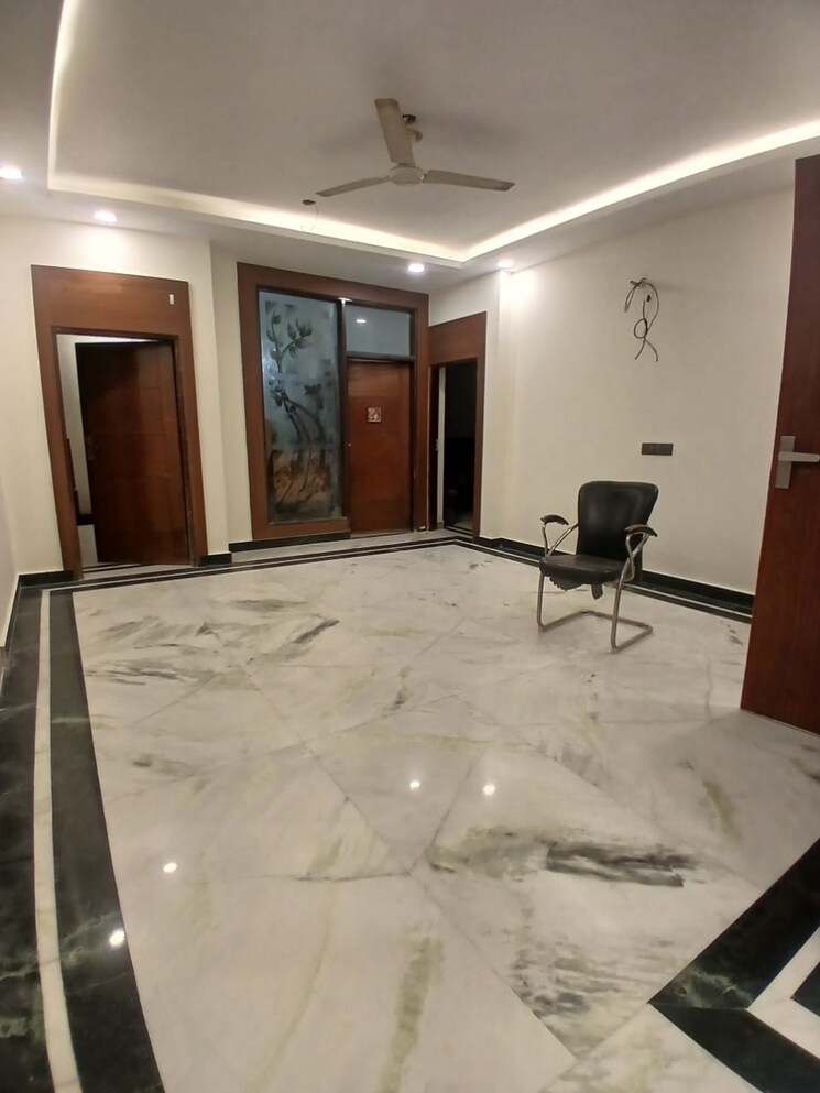 Cover Image, unitech-south-city-1 3 Bedroom 2200 Sq.Ft. Builder Floor In South City 1 Gurgaon 9750405