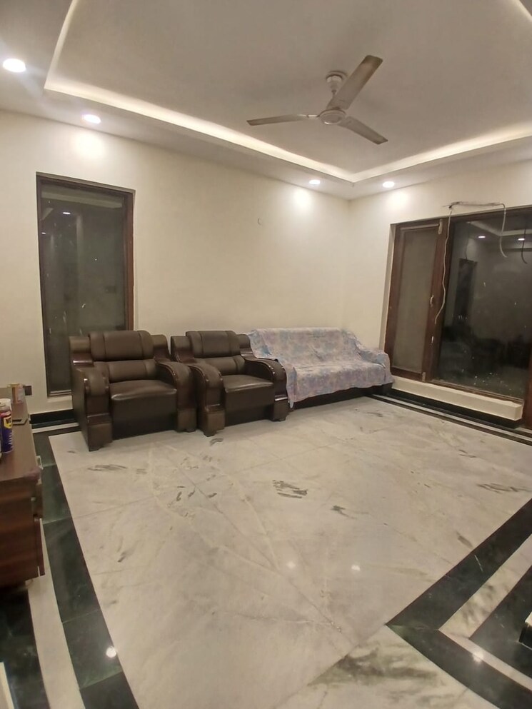 Kitchen, unitech-south-city-1 3 Bedroom 2200 Sq.Ft. Builder Floor In South City 1 Gurgaon 9750405