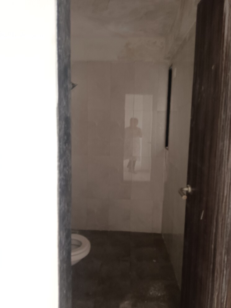 Bathroom, mutha-sai-nirvana 1 Bedroom 785 Sq.Ft. Apartment In Shahad Thane 9750413