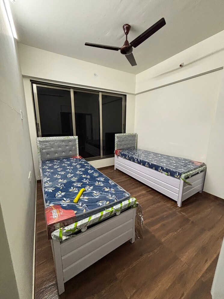 Room, goregaon west Pg For Boys In Goregaon West 9750421