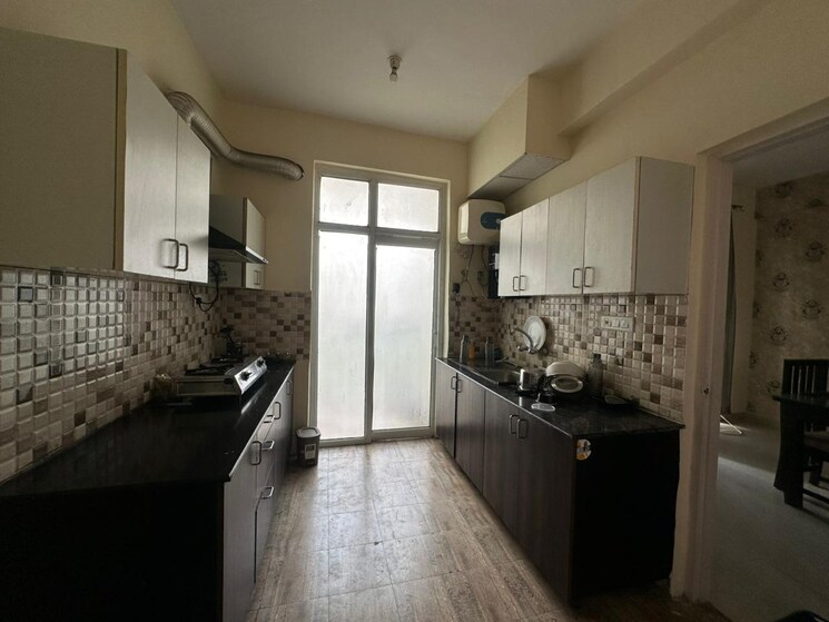 Kitchen, ansal-api-celebrity-gardens 3 Bedroom 1755 Sq.Ft. Apartment In Sushant Golf City Lucknow 9750448