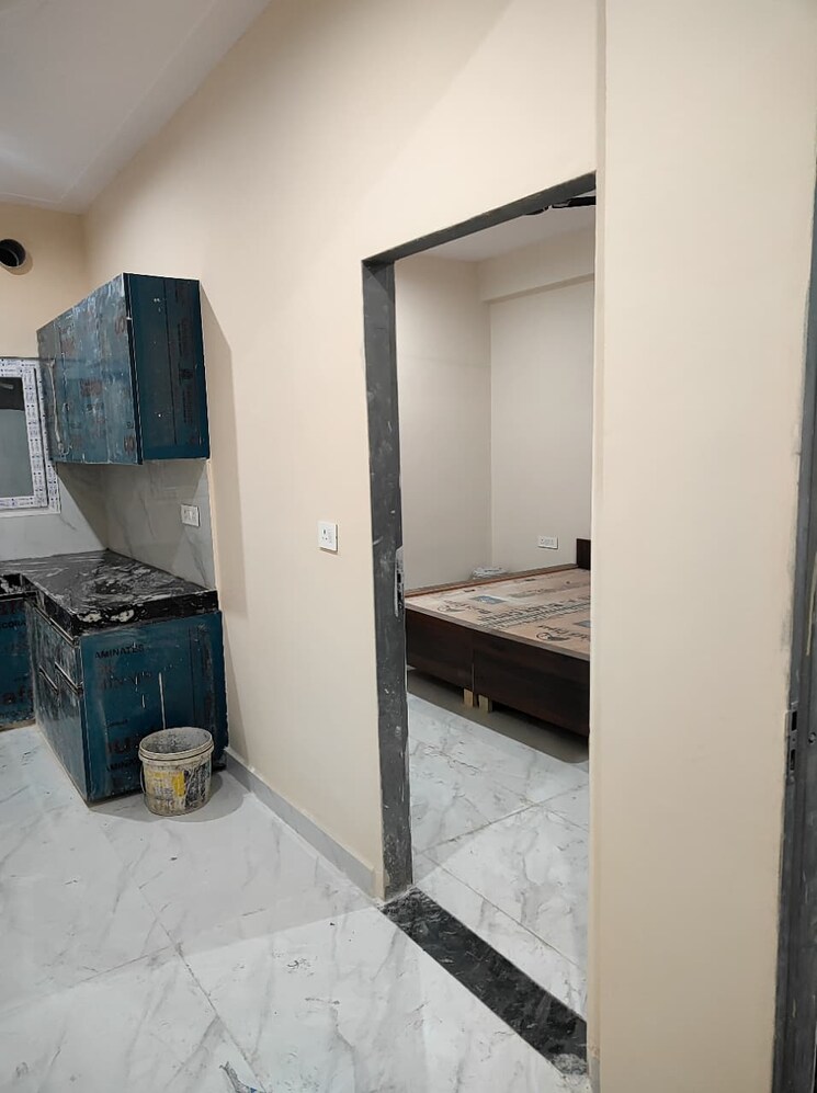 Bathroom, dharam colony 1 Bedroom 450 Sq.Ft. Independent House In Dharam Colony Gurgaon 9750457