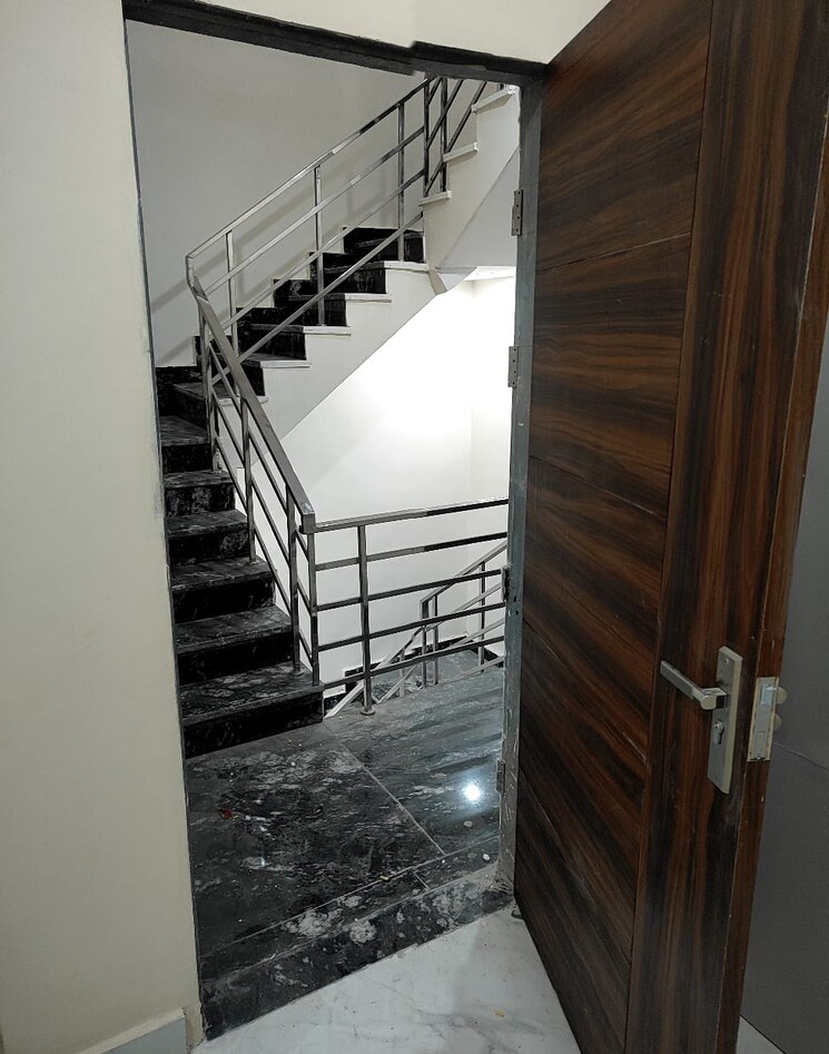 undefined, dharam colony 1 Bedroom 450 Sq.Ft. Independent House In Dharam Colony Gurgaon 9750457