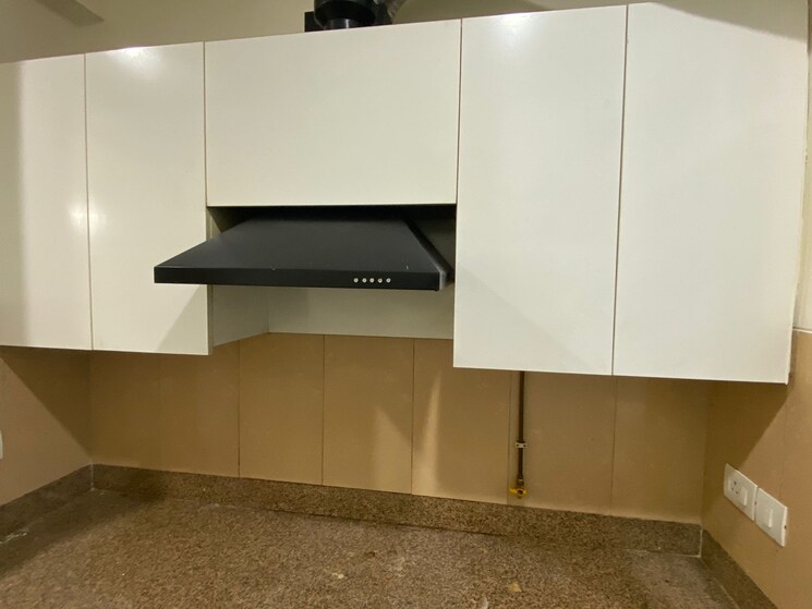 undefined, emaar-emerald-estate 3.5 Bedroom 1400 Sq.Ft. Apartment In Sector 65 Gurgaon 9750491