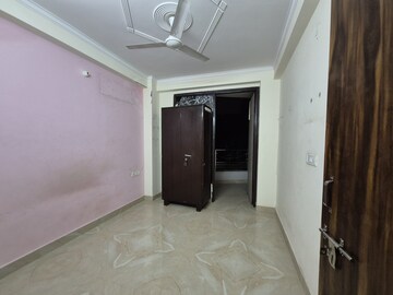 Room in 1 BHK Apartment at Palm Residency Chhatarpur, Chattarpur – for Rent