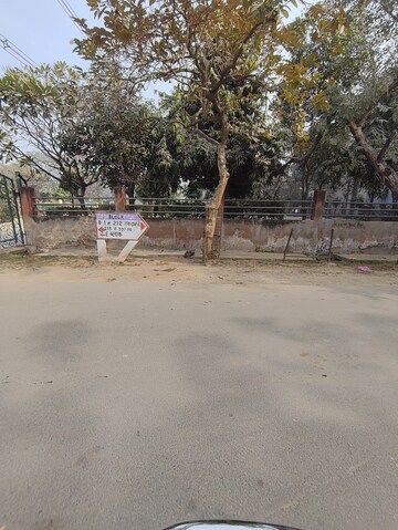 Parking in 2 BHK Independent House at Alpha Ii Greater Noida – for Sale