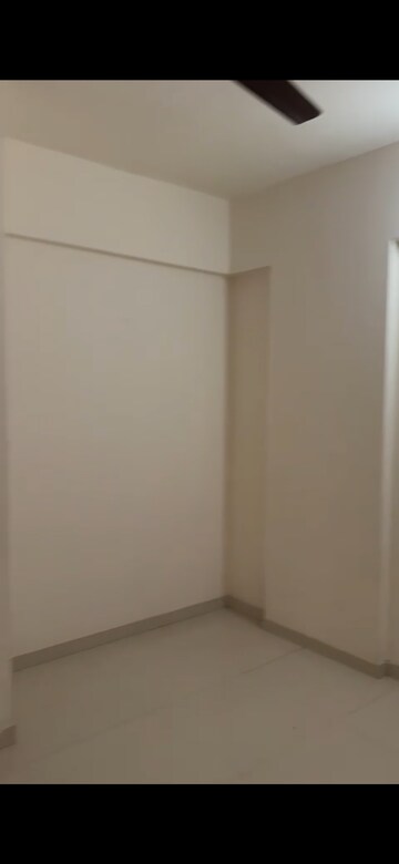 Room in 2 BHK Apartment at Highpoint ITrend Homes Phase 2, Hinjewadi – for Rent