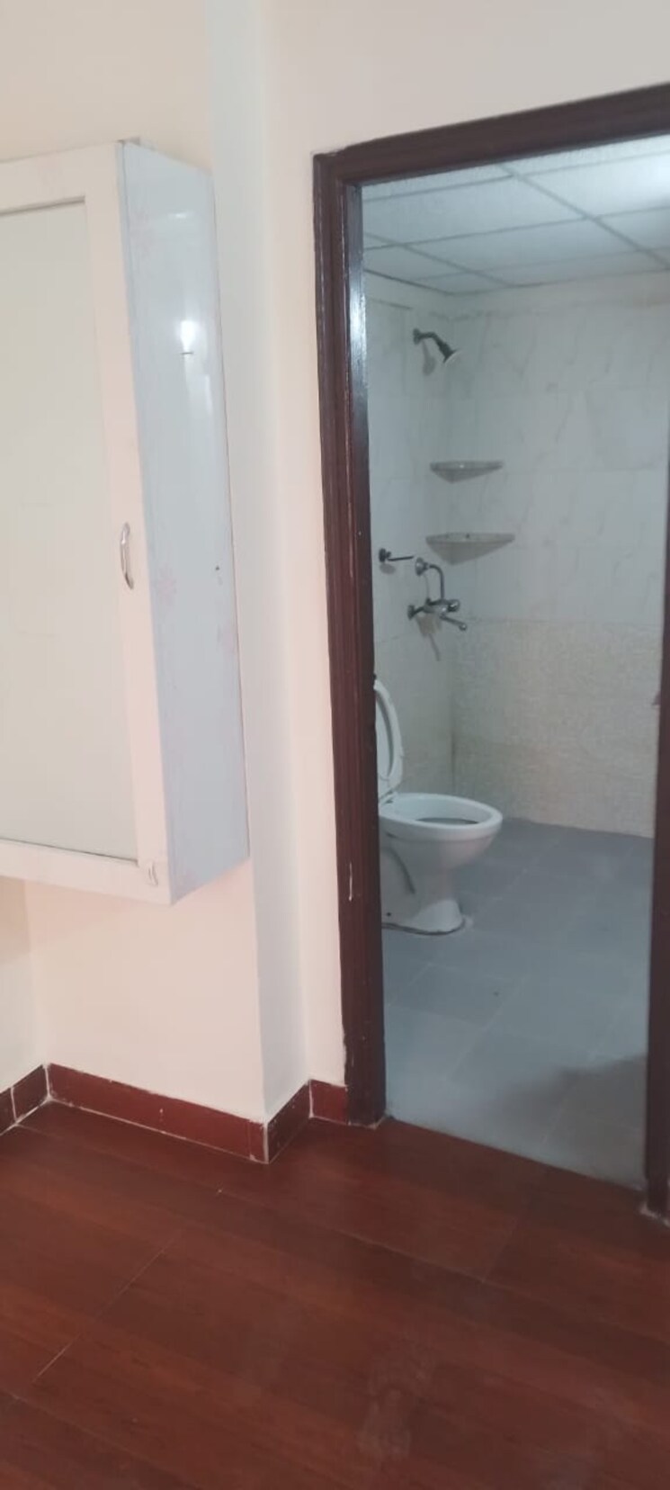Bathroom, gardenia-golf-city 2 Bedroom 950 Sq.Ft. Apartment In Sector 75 Noida 9750678