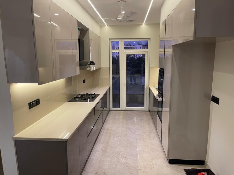 Master Bedroom, aradhya-homes 3 Bedroom 2200 Sq.Ft. Apartment In Sector 67a Gurgaon 9750719