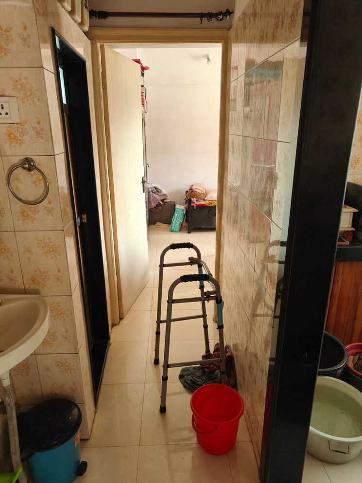 Bathroom, pooja-palace 1 Bedroom 580 Sq.Ft. Apartment In Nalasopara West Palghar 9750766