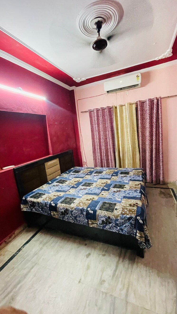 Bedroom, isp-shivam-plaza 2 Bedroom 60 Sq.Mt. Independent House In Delta I Greater Noida Greater Noida 9750786