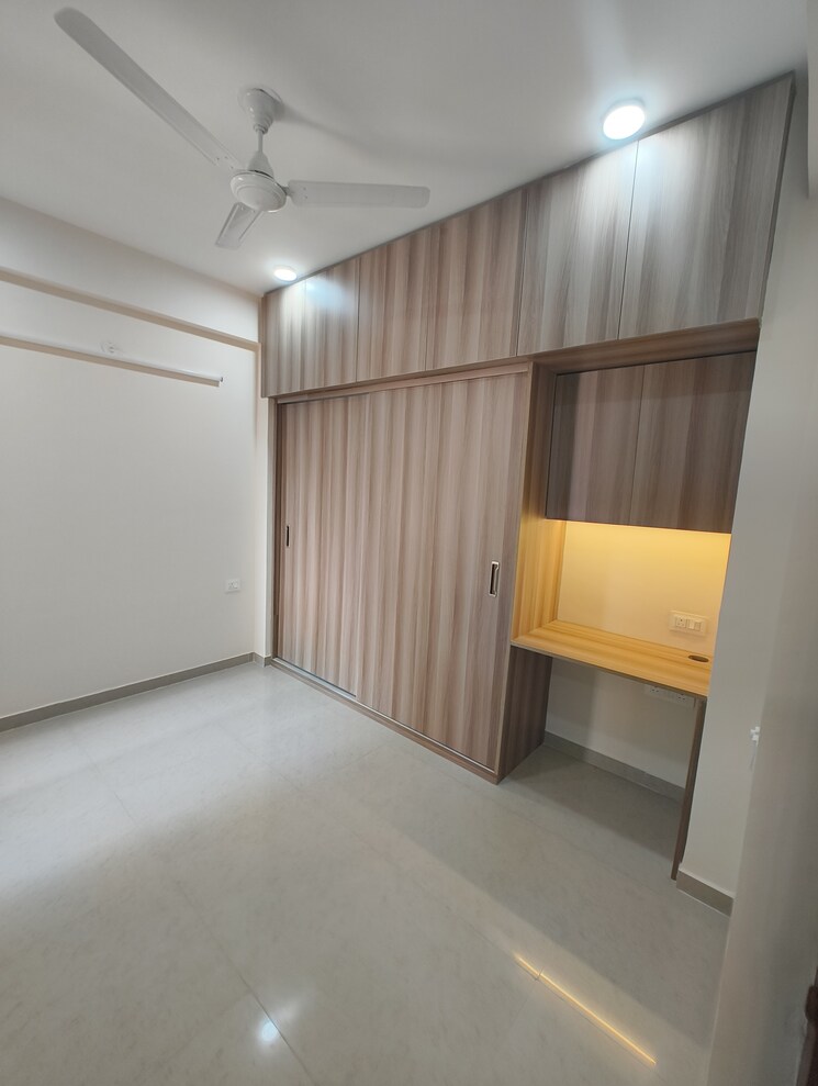 Room, shree-vardhman-green-court 2 Bedroom 626 Sq.Ft. Apartment In Sector 90 Gurgaon 9750822