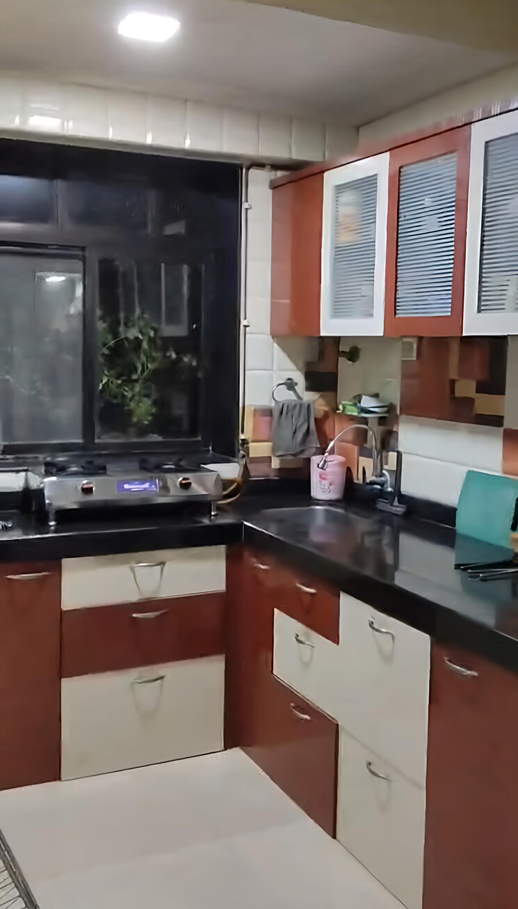 Kitchen, mulund east 2 Bedroom 600 Sq.Ft. Apartment In Mulund East Mumbai 9750843