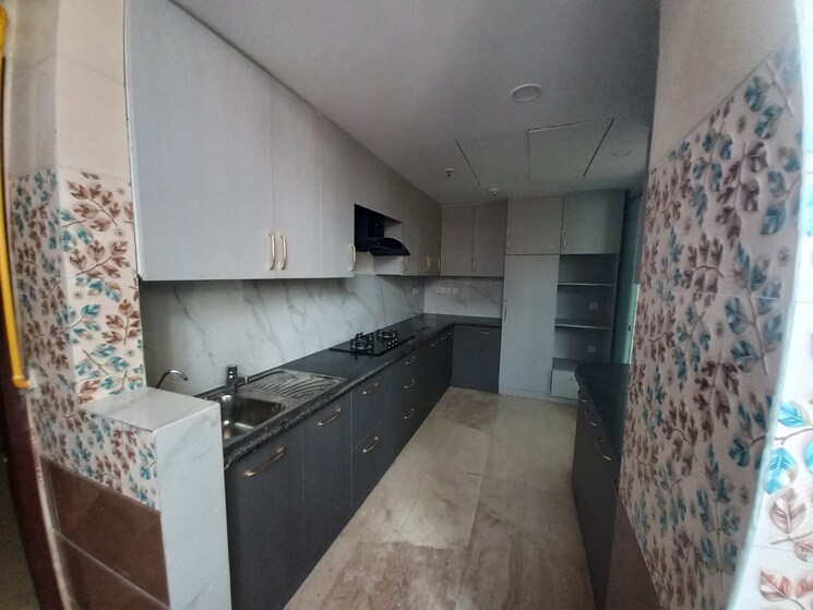 Kitchen, mahagun-mezzaria 4 Bedroom 3525 Sq.Ft. Apartment In Sector 78 Noida 9750832